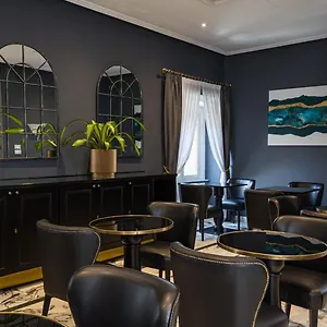 4* Ξενοδοχείο Boutique Metro 900